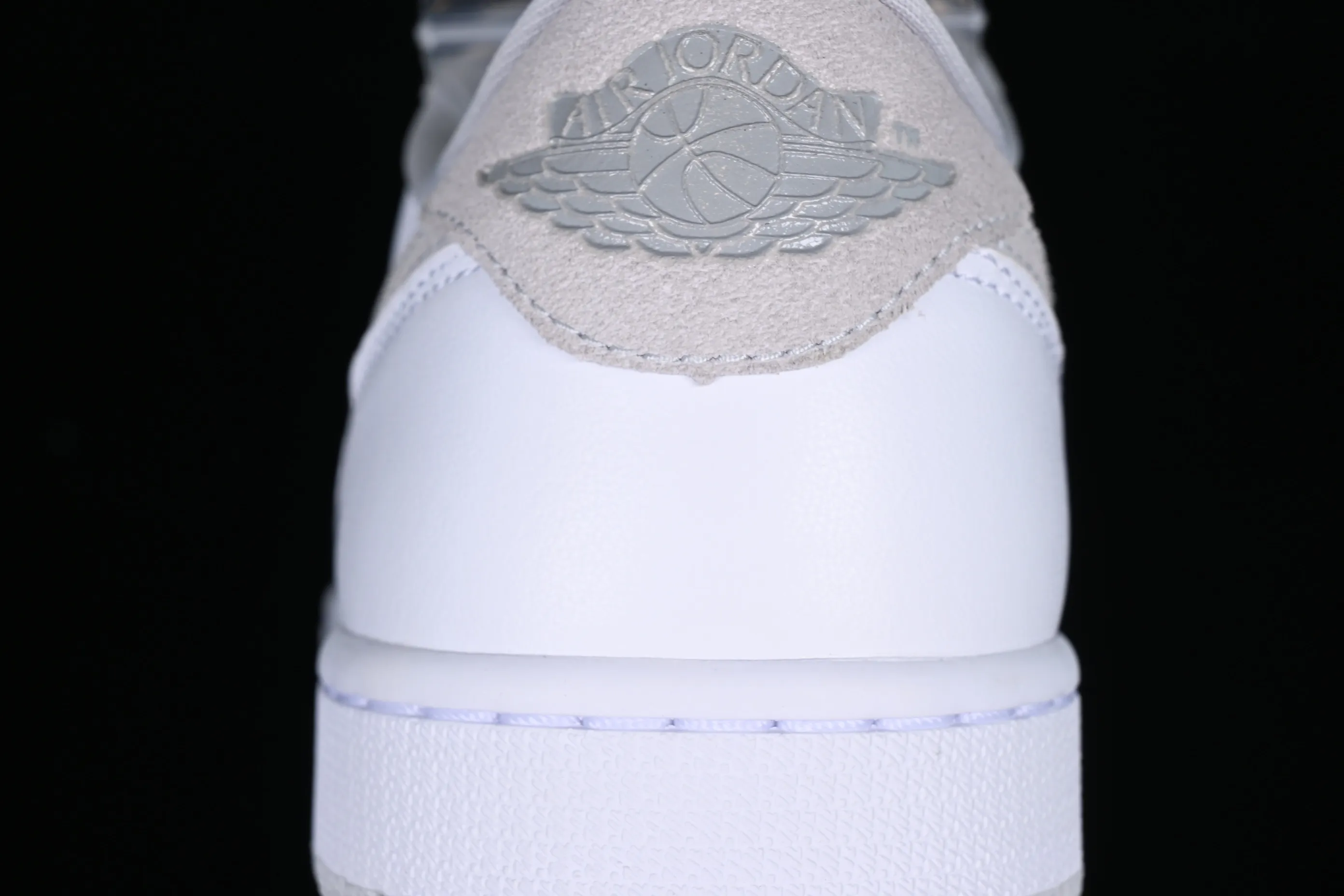 All categories Air Jordan Jordan series basketball shoes Air Jordan 1 Low LJR version Air Jordan 1 Low OG "Shattered Backboard" AJ1 Joe 1 customized version white buckle low-top basketball shoes CZ0790-100